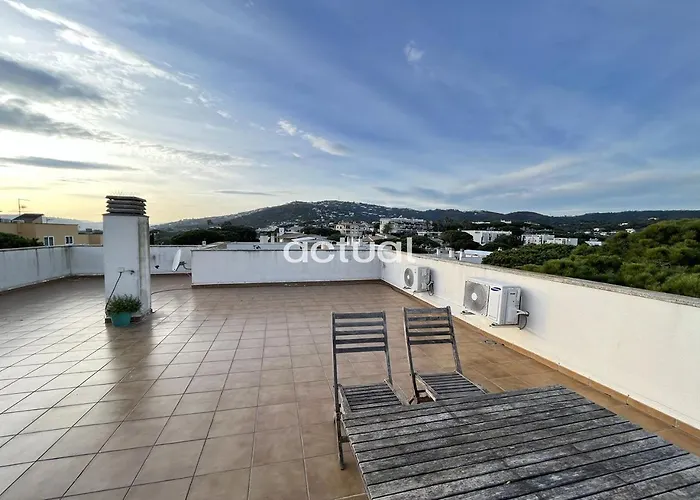 Santa Eliana 4 Esc D 2º 1ª Платжа-д'Ару