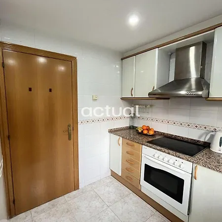 Santa Eliana 4 Esc D 2º 1ª Apartmán *